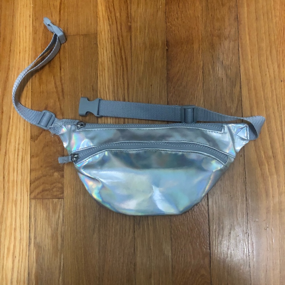 Silver metallic Fanny pack